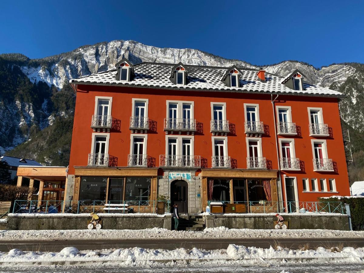 Hotel Oberland Le Bourg-d'Oisans Exterior photo